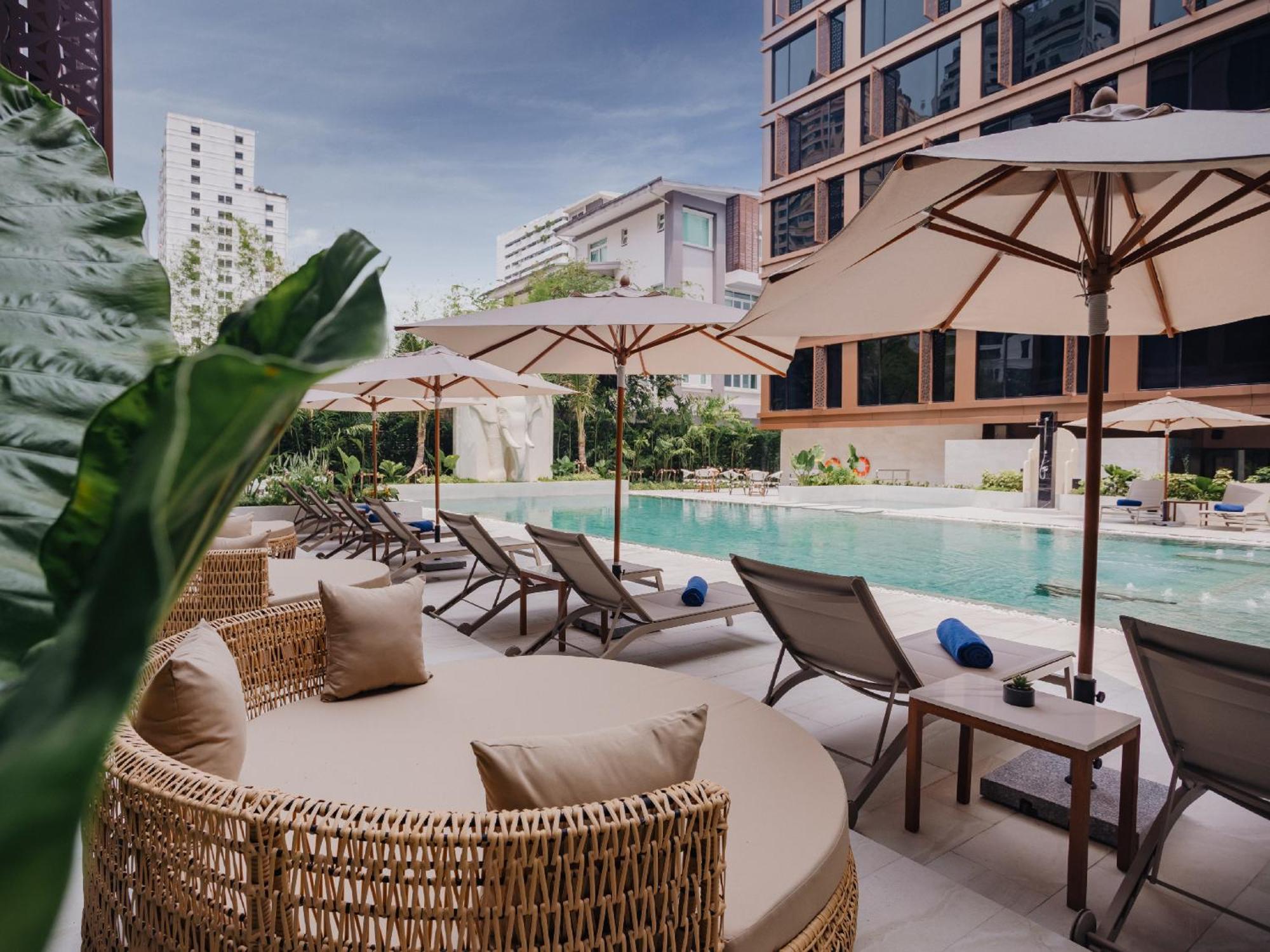 Nysa Hotel Bangkok Sukhumvit 11 Εξωτερικό φωτογραφία The swimming pool at the hotel