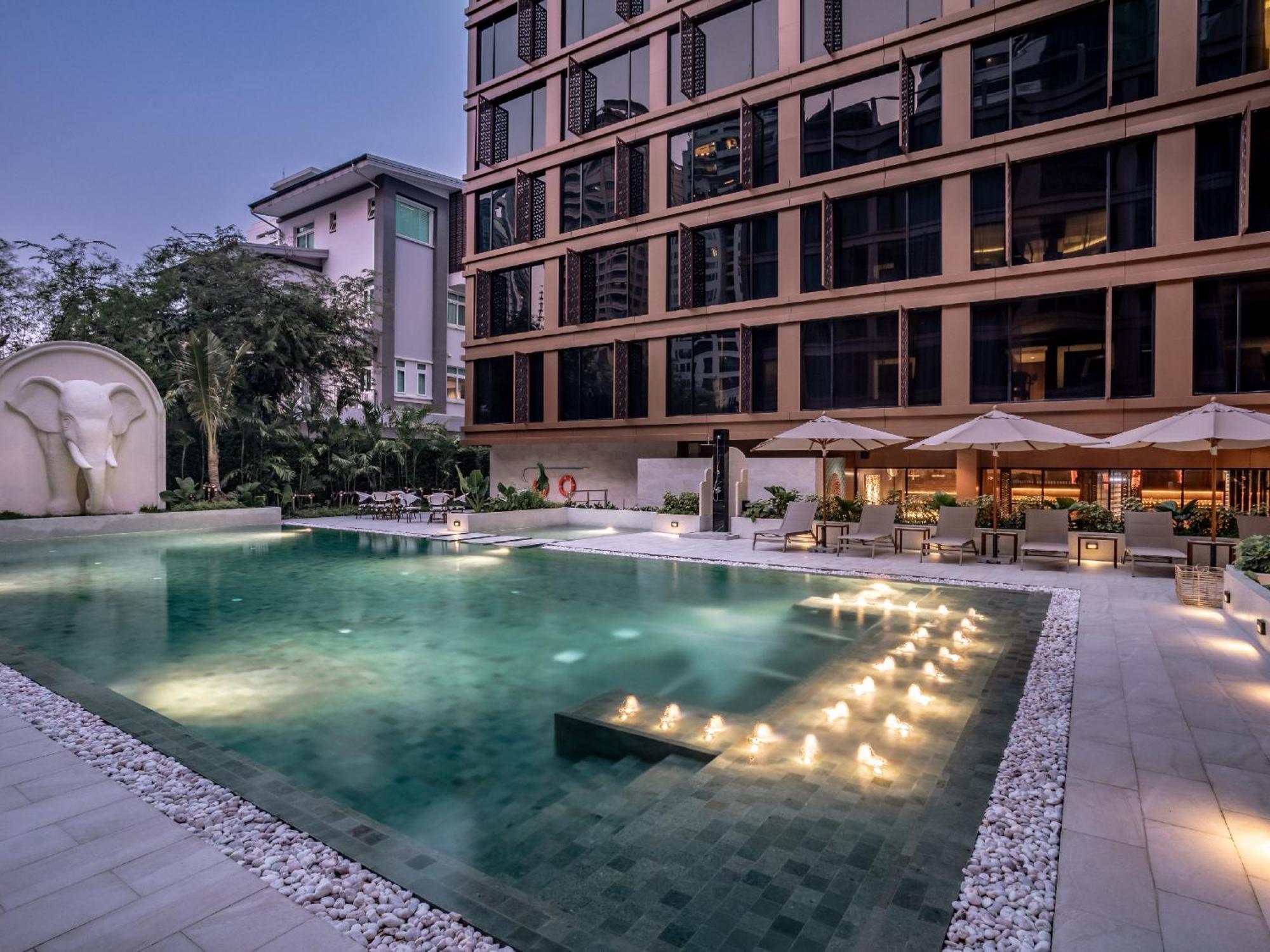 Nysa Hotel Bangkok Sukhumvit 11 Εξωτερικό φωτογραφία The hotel's pool