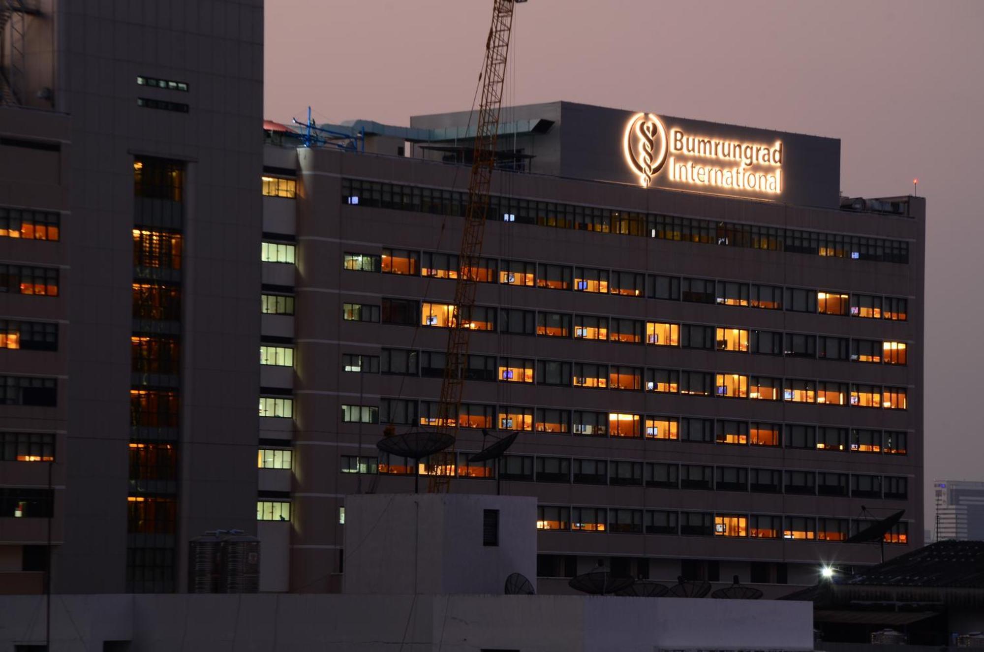 Nysa Hotel Bangkok Sukhumvit 11 Εξωτερικό φωτογραφία Bumrungrad International Hospital